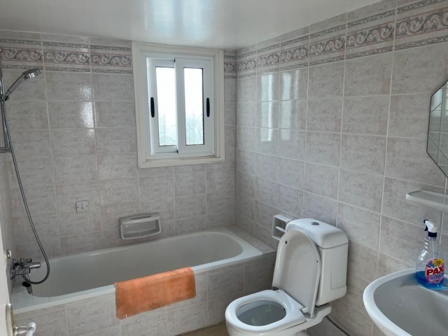 Girne/Çatalköy 'de 1210 M2 arazi içinde 3+1 villa