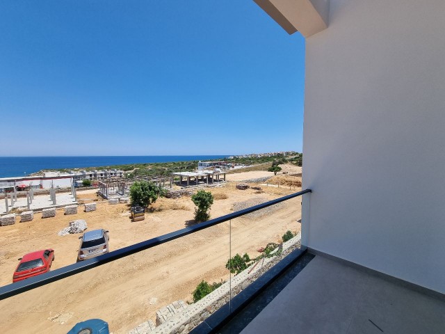 Modern style 2 bedrooms flats with share swimming pool, large teras, small garden and panoramic sea views