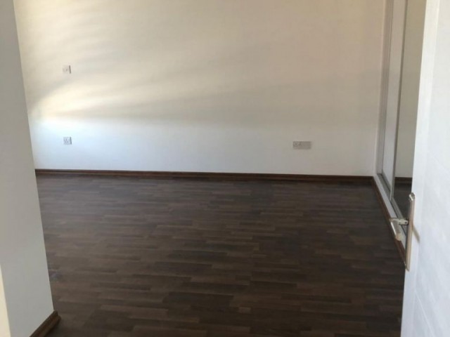 Flat For Sale in Köşklüçiftlik, Nicosia