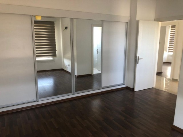 Flat For Sale in Köşklüçiftlik, Nicosia