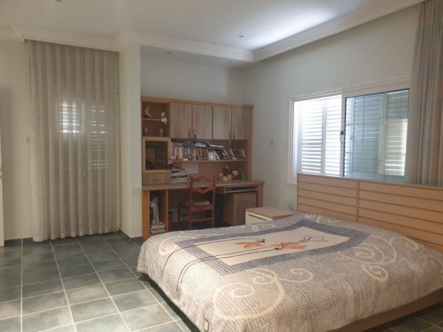 Villa For Sale in Küçük Kaymaklı, Nicosia