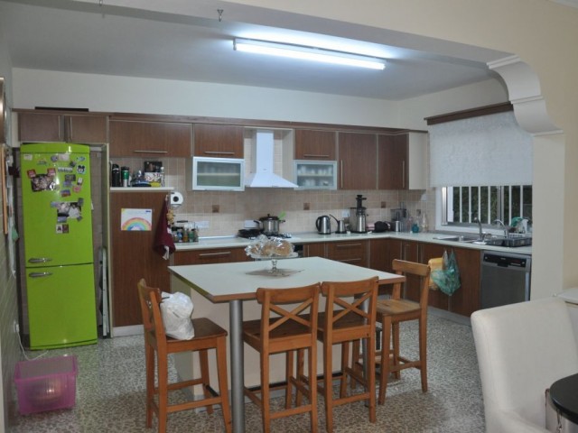 Flat For Sale in Ağırdağ, Kyrenia