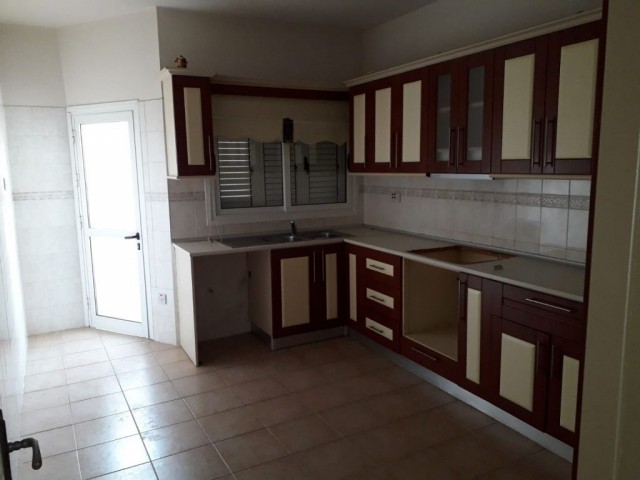 Flat For Sale in Kızılbaş, Nicosia