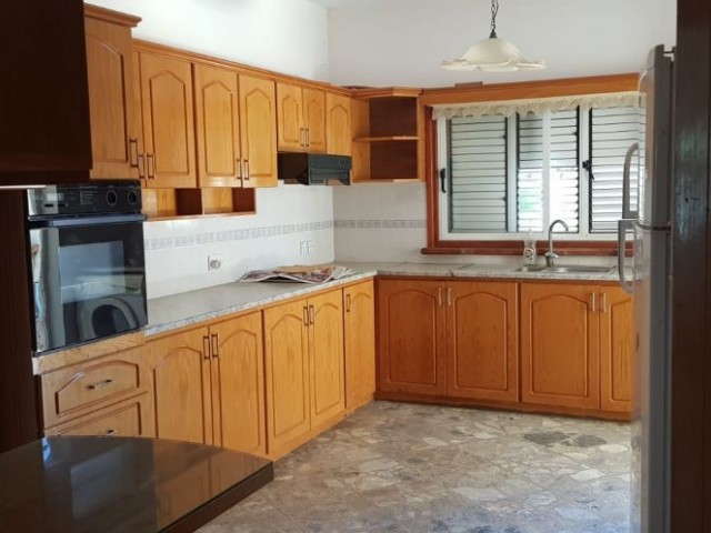 Semi Detached To Rent in Hamitköy, Nicosia