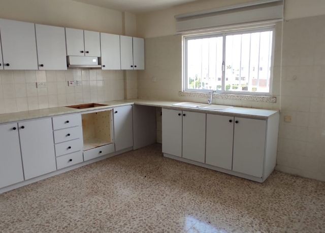 Flat For Sale in Kumsal, Nicosia