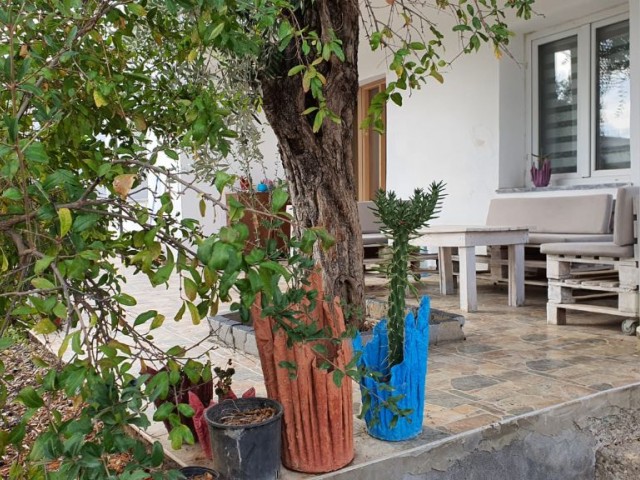 Detached House For Sale in Alayköy, Nicosia