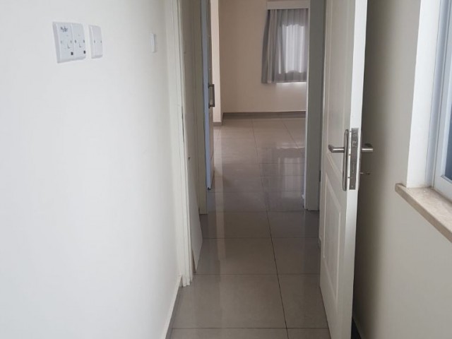 Flat To Rent in Küçük Kaymaklı, Nicosia