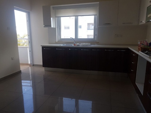 Flat To Rent in Küçük Kaymaklı, Nicosia