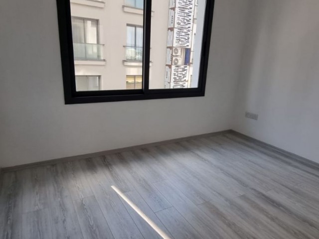 3+1 Flats for Sale in Nicosia Köşklüçiftlik Area !!! ** 