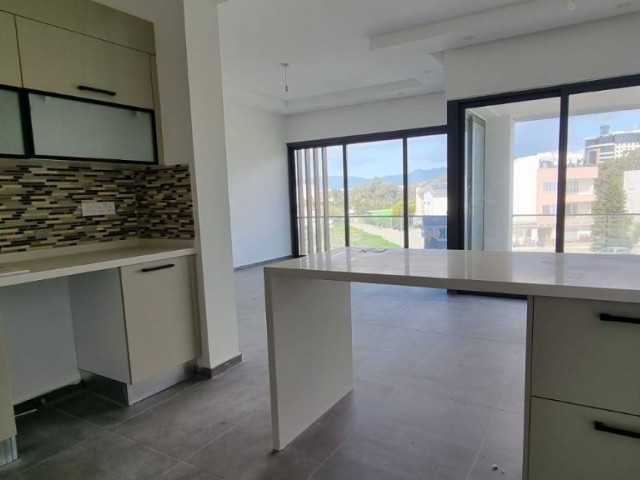 3+1 Flats for Sale in Nicosia Köşklüçiftlik Area !!! ** 