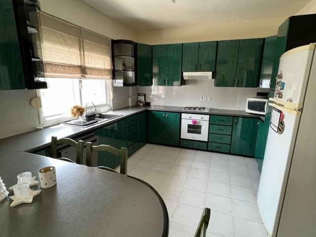 Flat for Sale in Nicosia Köşklüçiftlik Area !!! ** 