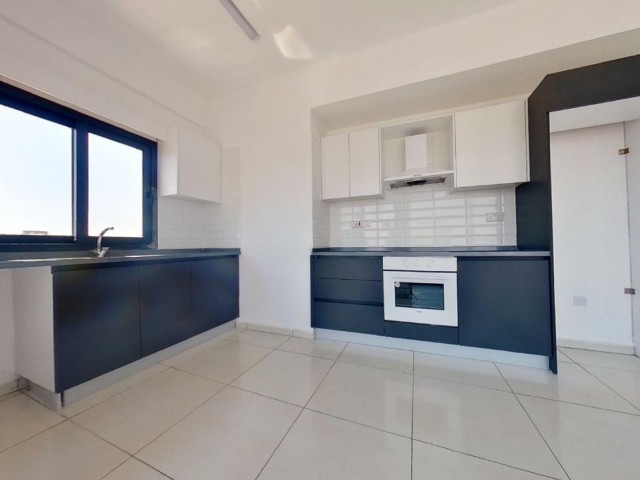 2 + 1 Apartment for Sale in the Central Yenişehir District of Nicosia, in an Easy to Reach Location!!! ** 