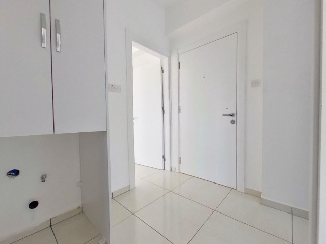 2 + 1 Apartment for Sale in the Central Yenişehir District of Nicosia, in an Easy to Reach Location!!! ** 