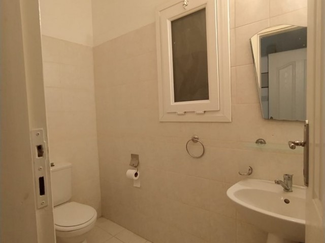 Flat To Rent in Küçük Kaymaklı, Nicosia