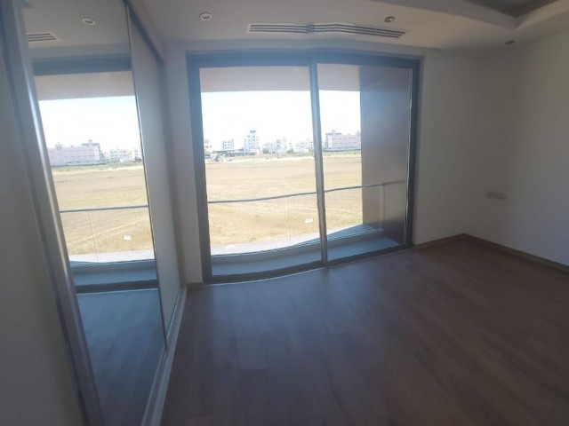 2+1 Flat for Sale in Metehan Area !!!