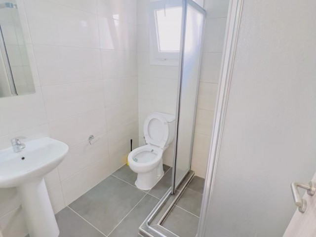 2+1 Flat for Rent in Küçük Kaymaklı Area!!!