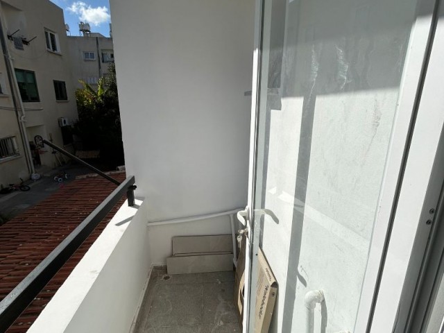 3+1 Flat for Sale in Kyrenia Zeytinlik Area!!!