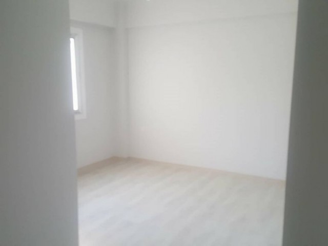 Flat For Sale in Küçük Kaymaklı, Nicosia