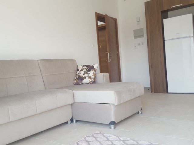 1+1 FLATS FOR RENT IN KYRENIA ZEYTİNLİK SUITABLE FOR STUDENTS **MONTHLY PAYMENT**