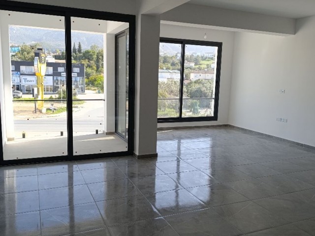 2+1 flat for rent with commercial permit on the main road in Kyrenia Çatalköy.