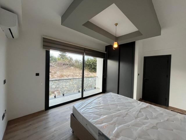 Komplett möblierte neue Luxus-Mietvilla in Kyrenia Özankoy.