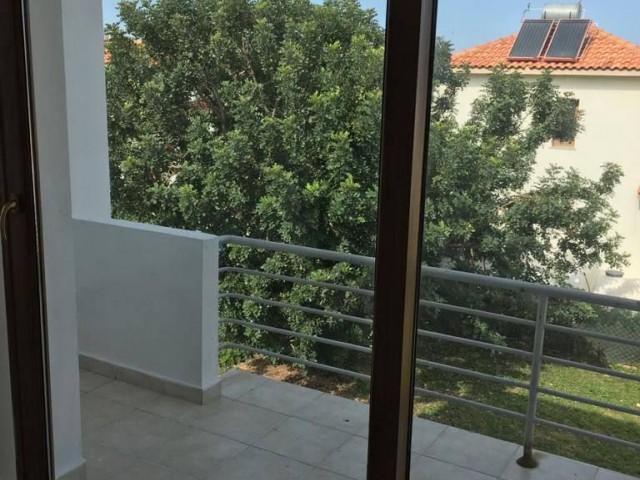  Esentepe'de satılık 3 yatak odalı villa