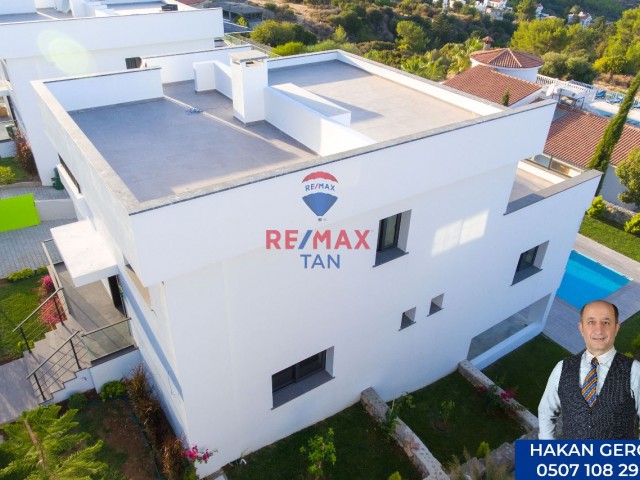 Neue, 420 m2 Villa mit Pool in Karmi, Kyrenia, Zypern ** 