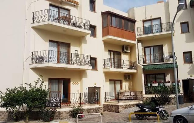 KKTC GIRNE ALSANCAK ATAKARA MARKET YAKINI SATILIK 3+1 ESYALI DAİRE. 63000 STG