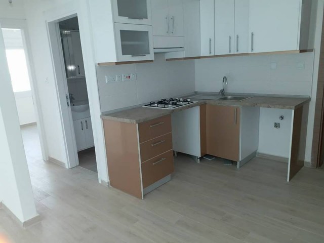 OSCAR YANI EBEBEGİN BANYOLU SATILIK DAİRE 66000 STG