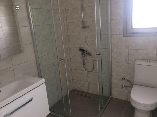 Flat To Rent in Alsancak, Kyrenia