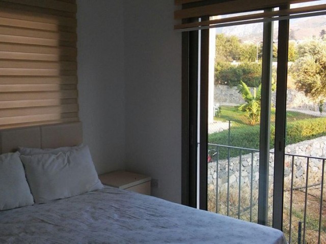 Flat To Rent in Alsancak, Kyrenia