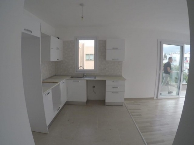 1+1 apartment for sale with high rental yield in a zero-lift building near the Rixias site in Kyrenia Central TEL: 05338445618 ** 