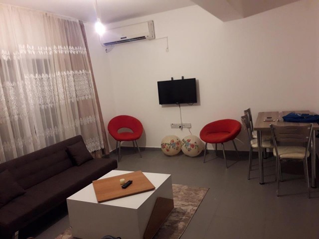 Girne Merkez'de Öğretmenler Evi civarında yeni bina 1+1 kiralık apartman dairesi 2300 TL. 05338376242