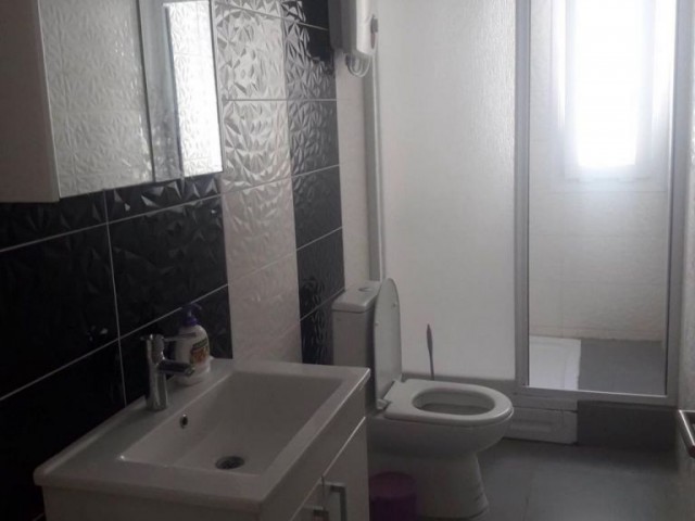 Flat To Rent in Girne Merkez, Kyrenia