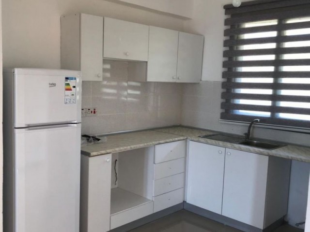 Flat To Rent in Alsancak, Kyrenia