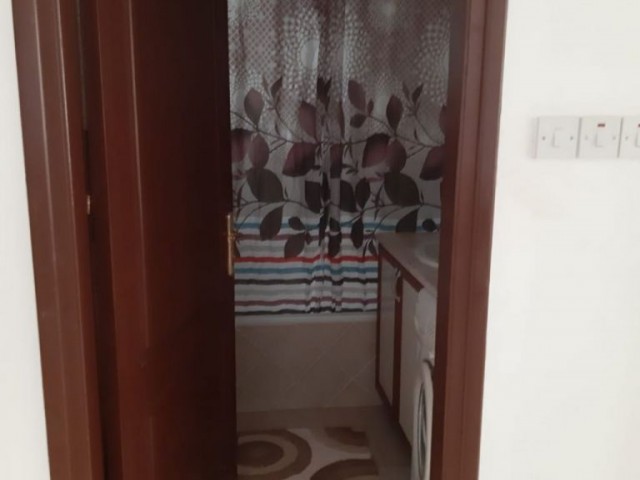 Flat To Rent in Girne Merkez, Kyrenia