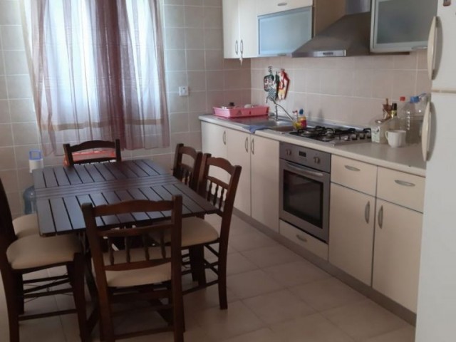 Flat To Rent in Girne Merkez, Kyrenia