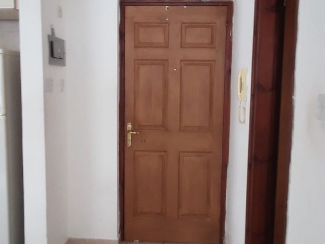 Flat To Rent in Girne Merkez, Kyrenia