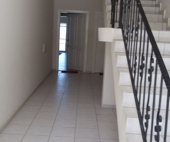 Flat To Rent in Edremit, Kyrenia