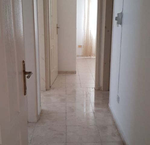 Flat To Rent in Girne Merkez, Kyrenia