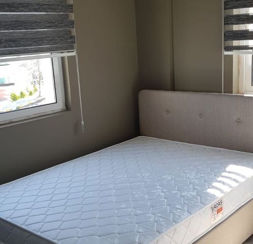 girne merkezde aslanlı villada full eşyalı kiralık 2+1 lüks eşyalı daire..   05338445618