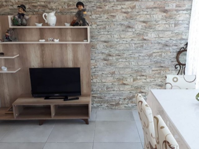 Flat To Rent in Karaoğlanoğlu, Kyrenia