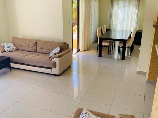 3+1 Villa ğünlük kira Karşiyaka, Girne