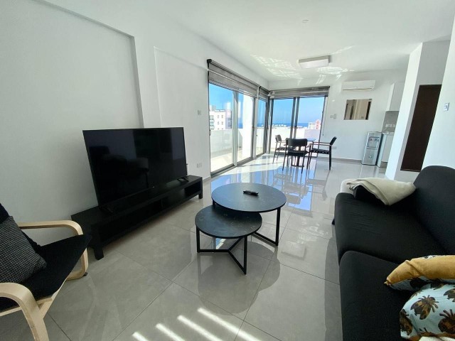 3+1 Penthouse in the center of Girne.