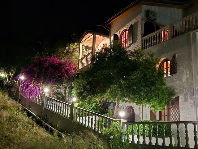 5+2 Villa in Alsancak