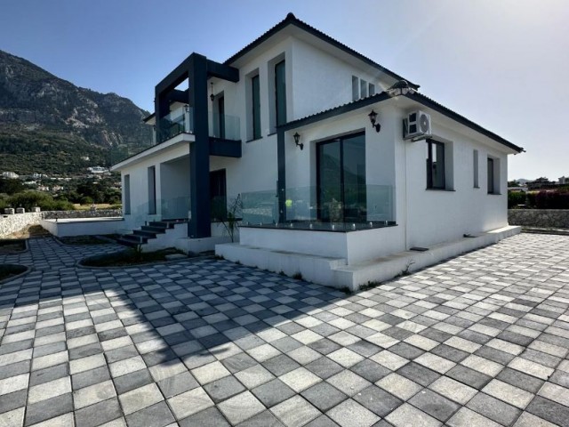 New 3+1 Villa for Sale in Karşıyaka, Girne