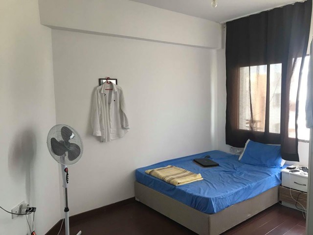 girne merkezde rix sitesinde yatırım amaçlı veya kendiniz için satılık 2+1 full eşyalı daire tüm vergileri kdv si ödenmiş koçanı eşdeğerdir..  05338445618