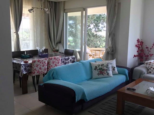 Flat To Rent in Alsancak, Kyrenia