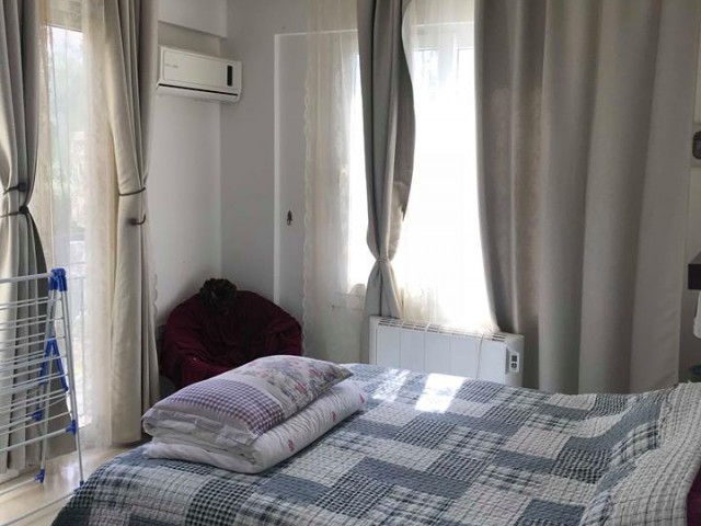 Flat To Rent in Alsancak, Kyrenia