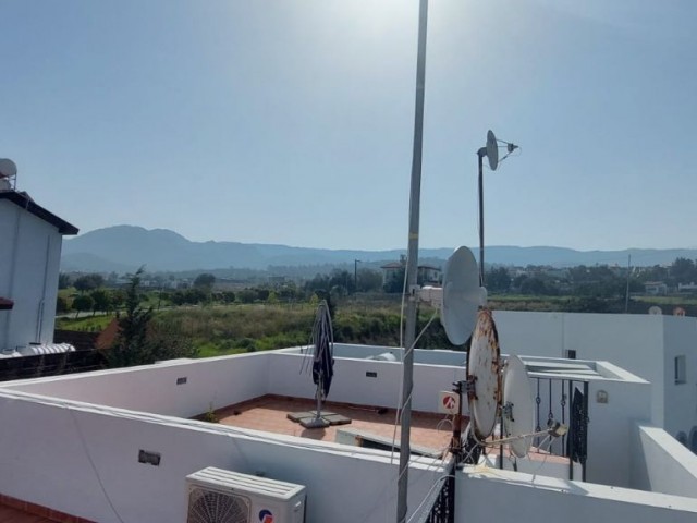 2 BEDROOM PENTHOUSE APARTMENT FOR SALE IN KYRENIA BAHCELI !! WITH POOL AND TENNIS COURT ON SITE !!